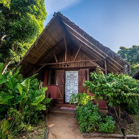 Sakatia Lodge Ampasimena Екстериор снимка